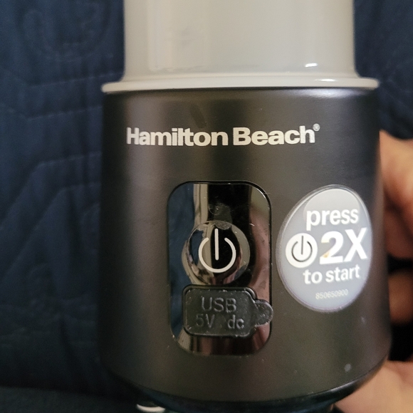 Hamilton Beach Cordless Personal Blender, 16oz, Model #51180 Like New - Picture 10 of 14